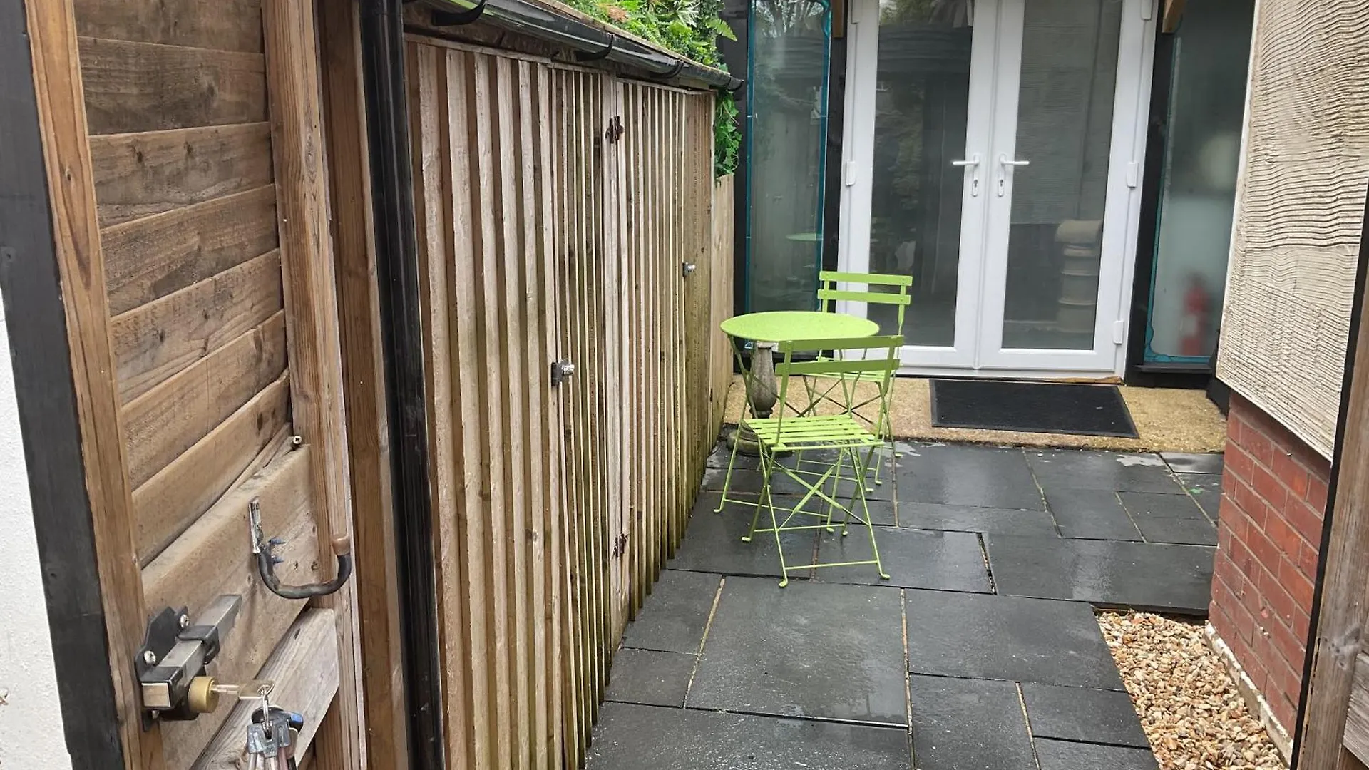 Private Apartment With En-Suite Bournemouth 0*,  United Kingdom